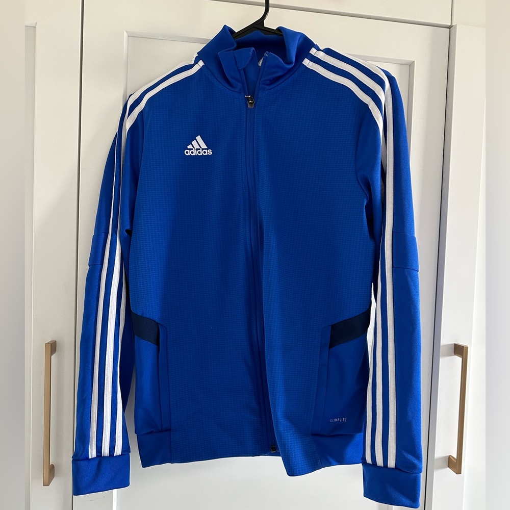 Zip up